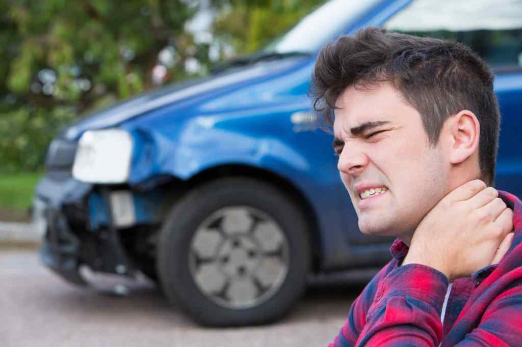 Car crash injuries Symptoms